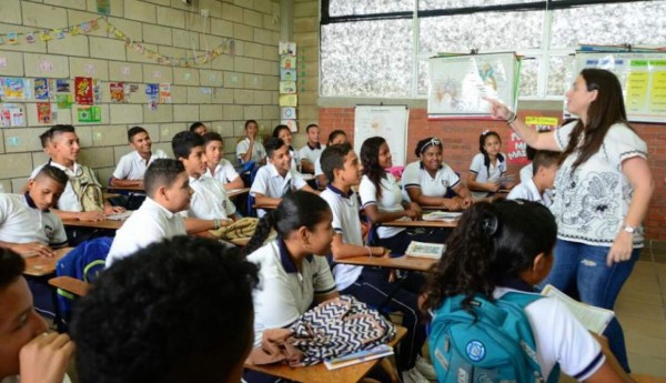 Secretaría de Educación anuncia concurso de plazas ¿Cómo aplicar?