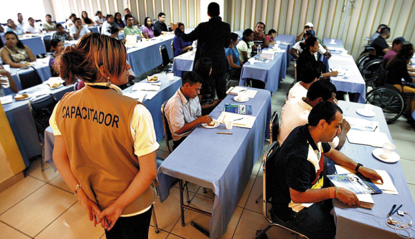 Honduras: Partidos evidencian sus debilidades