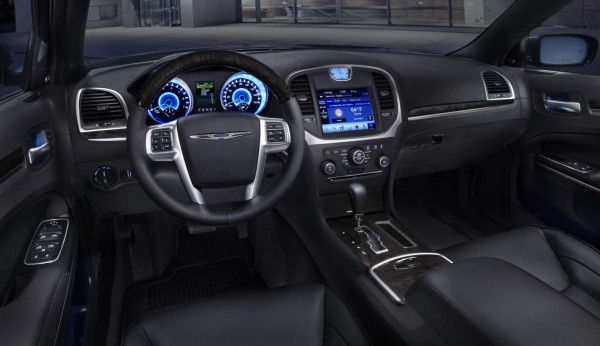 Hackers toman el control de los autos de Chrysler