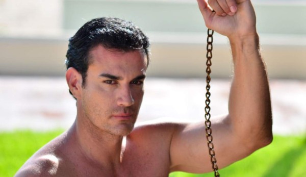 David Zepeda se pronuncia ante supuesta homosexualidad