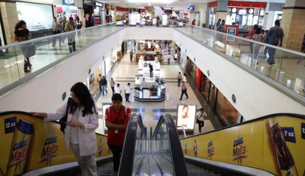 Los malls, el nuevo hogar de hondureños
