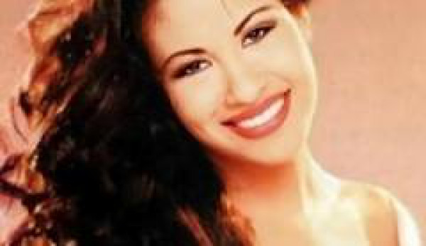 Selena Quintanilla sigue reinando en corazones de fanáticos
