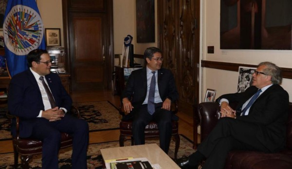 FOTOS: Así fue la reunión del presidente Hernández en Washington