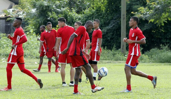 Osman Melgares: 'con los pies en la tierra...”