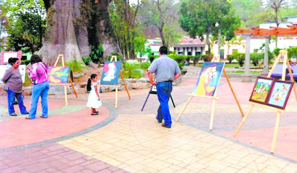 Exposiciones callejeras de nuevos pintores