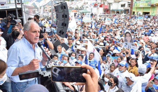 Con caravanas y mitines, candidatos impulsan su campaña en recta final a elecciones (FOTOS)