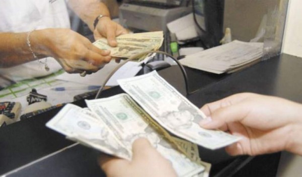 Honduras: A partir de hoy en vigencia el sistema de pago de remesas en dólares