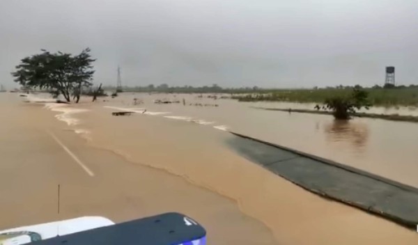 FOTOS: Un Valle de Sula anegado se prepara para más inundaciones