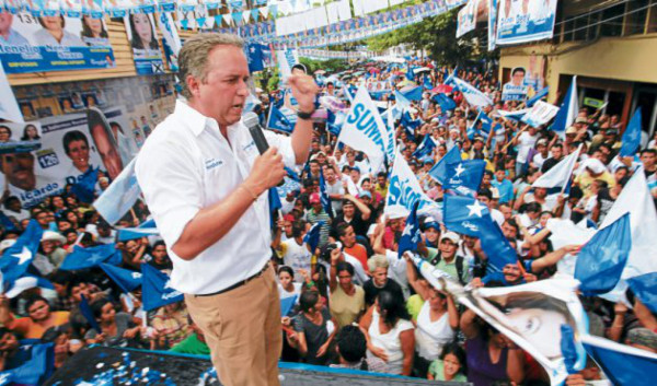 Ricardo Álvarez plantea estrategia contra el ‘impuesto de guerra’