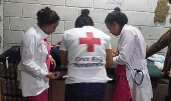 Hondureño se cortó los genitales e intentó comérselos en obediencia a 'una voz' que se lo ordenó