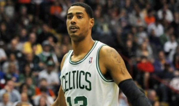 Exjugador brasileño de los Boston Celtics muere a los 26 años