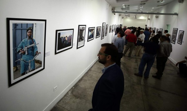 El triunfo de la vida sobre la muerte en la exposición 'Vida'