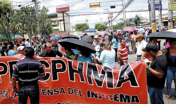 Honduras: Se reanuda crisis en Educación