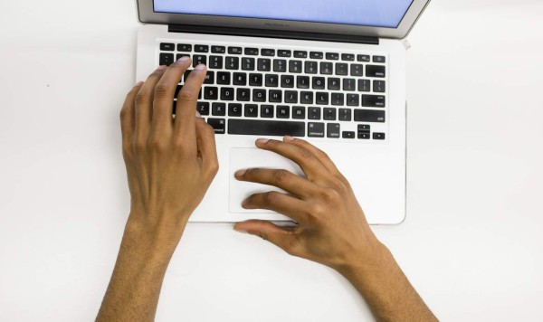 Crisis Text Line previene los suicidios en la era de los SMS