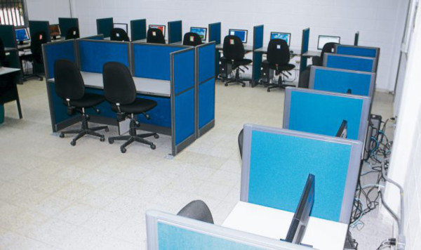 Limitado acceso a las bibliotecas tienen estudiantes