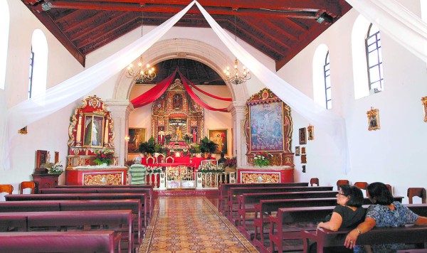 Sublime devoción y fervor al Cristo Negro