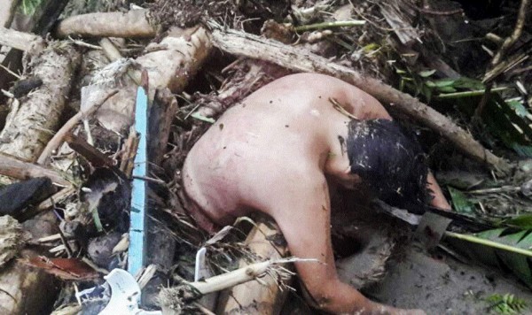 Desgarradoras imágenes de la avalancha que dejó más de 100 muertos en Colombia