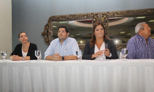 Julio Gutiérrez se fue de la asamblea