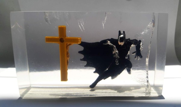 Óscar Pérez o los dioses fragmentados en la piel de los espejos