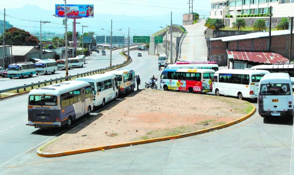 Por inseguridad, transportistas comienzan a abandonar el rubro