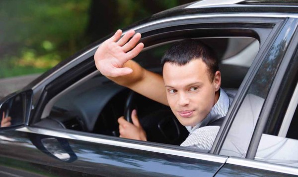 Hondureño, conoce las faltas de tránsito más comunes y sus costos