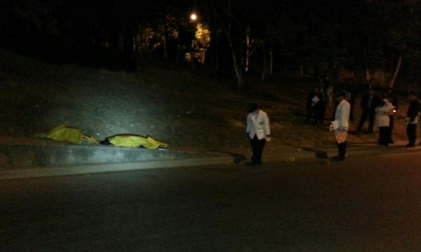 Raptan a tres estudiantes y matan a dos de ellas en la colonia 21 de Febrero