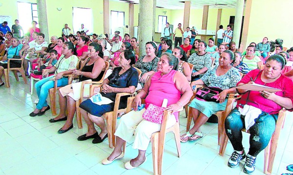 Mujeres marisqueras revalorizan recursos del Golfo de Fonseca
