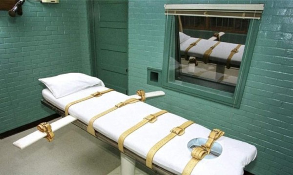 Texas ejecutará hoy a latino que asesinó y bebió la sangre de su víctima