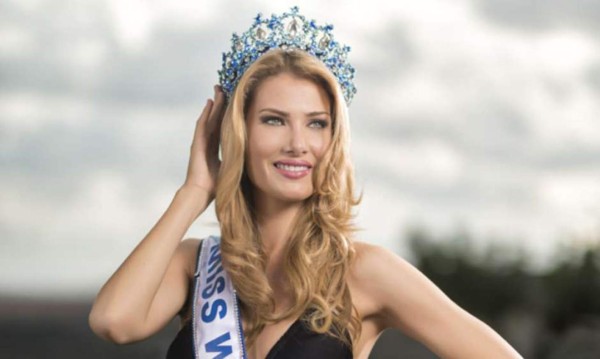 Modelo española de 23 años coronada Miss Mundo en China &nbsp;&nbsp;
