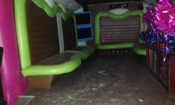 Así es el interior de la lujosa Hummer incautada a Los Peludos