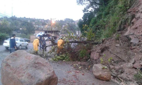 LLuvias dejan leves emergencias en Honduras