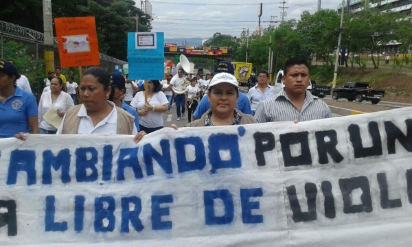 Marcha contra la mendicidad en Honduras