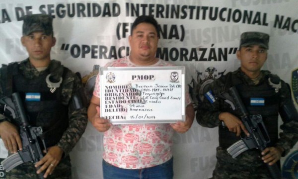 Detienen a pareja que atentó contra parientes en la Cerro Grande