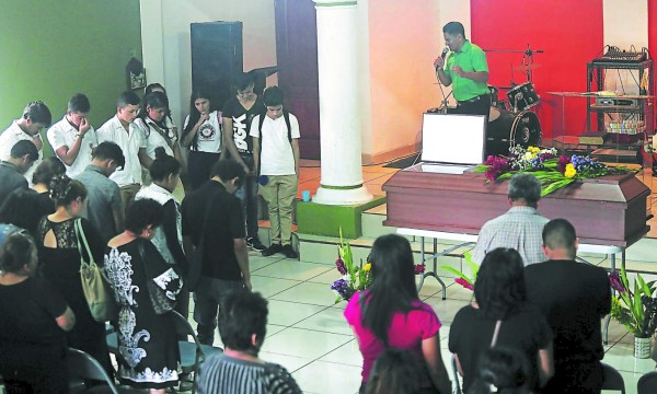 Centralista asesinado trabajaba como abatizador de su colonia