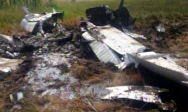 Hallan supuesta narcoavioneta incinerada en aldea Los Caraos, Cortés