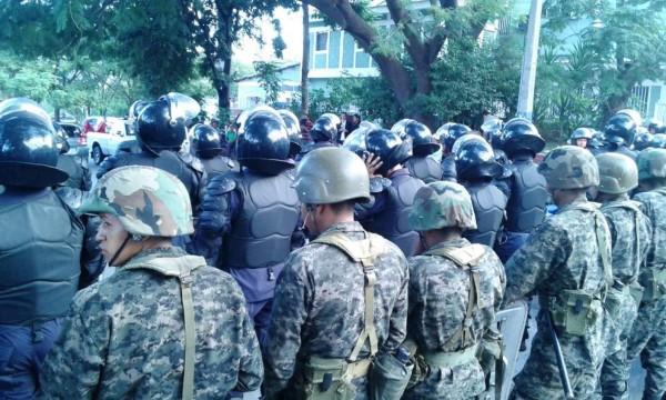 Declaran culpable por seis delitos de difamación e injuria a David Romero