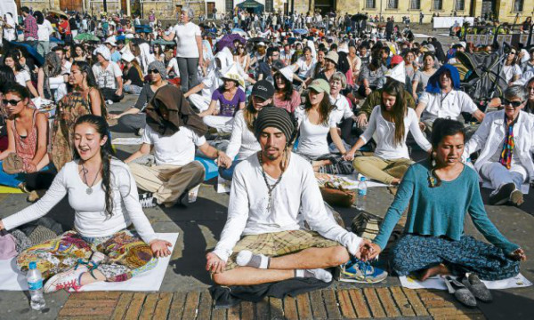 Realizan jornada de meditación por la paz