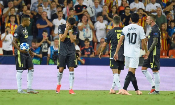 Champions League: El llanto de Cristiano Ronaldo tras ser expulsado ante el Valencia