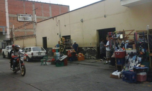 Una persona herida en atentado contra empresa de transporte Discovery