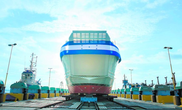 Fuerza Naval ahora trabaja con Israel para recibir un buque de combate