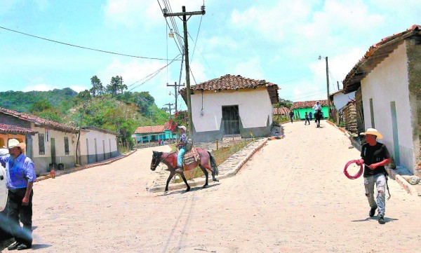Esplendor religioso en San Manuel de Colohete