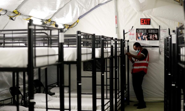 Bajan arrestos en frontera de EEUU, pero más son mexicanos&nbsp;&nbsp;