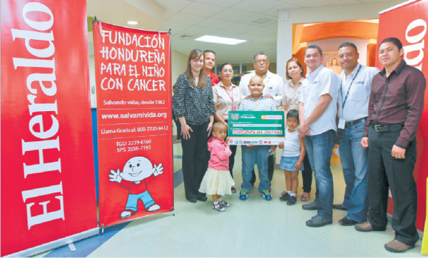 El Heraldo entregó fondos de la vuelta ciclística a fundación