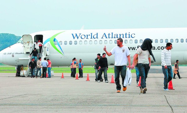 Bajan deportaciones de hondureños en 2015