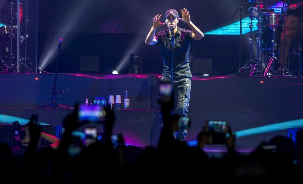 Enrique Iglesias habla de su experiencia como padre: 'Amo a mis bebés, los amo mucho”