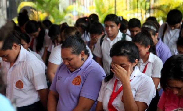 Conmoción por crimen de colegiala en San Pedro Sula