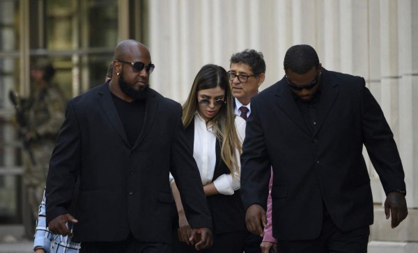 Emma Coronel, en la mira de Los Tigres del Norte como inspiración para un narcocorrido