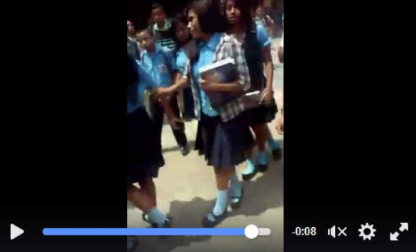 Honduras: Alumnas del Instituto Jesús Milla Selva protagonizan pelea callejera&nbsp;&nbsp;