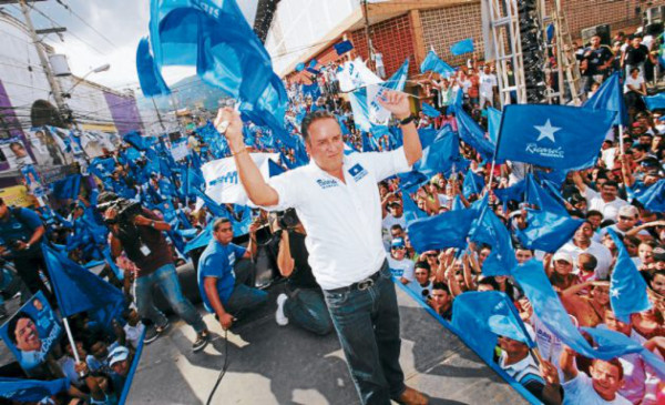 'Gobernaré con quienes dan la cara por mí”