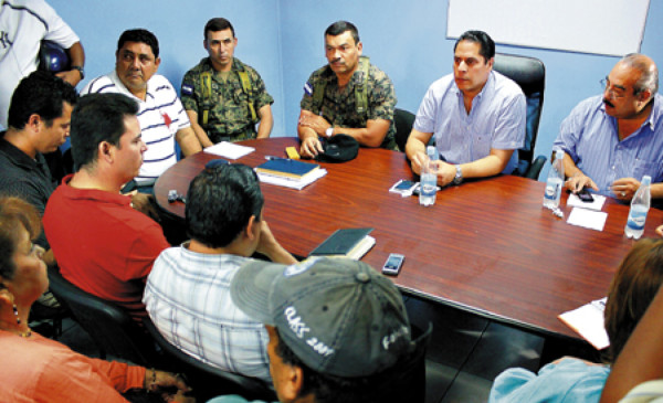 Afinan plan de seguridad en unidades de transporte